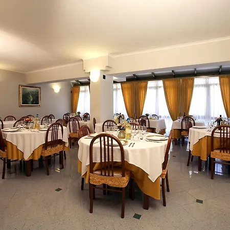 Hotel Terme Santamaria 2*